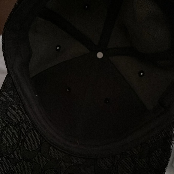 Coach hat - Picture 4 of 4